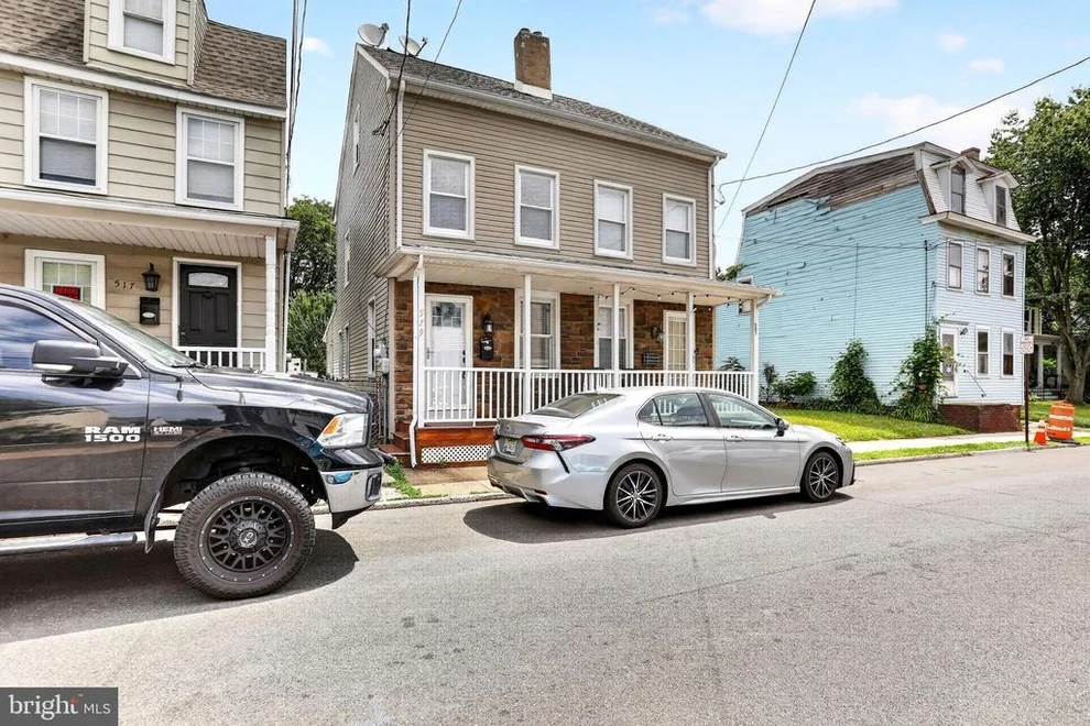 Unit for sale at 519 WILLOW STREET, BORDENTOWN, NJ 08505