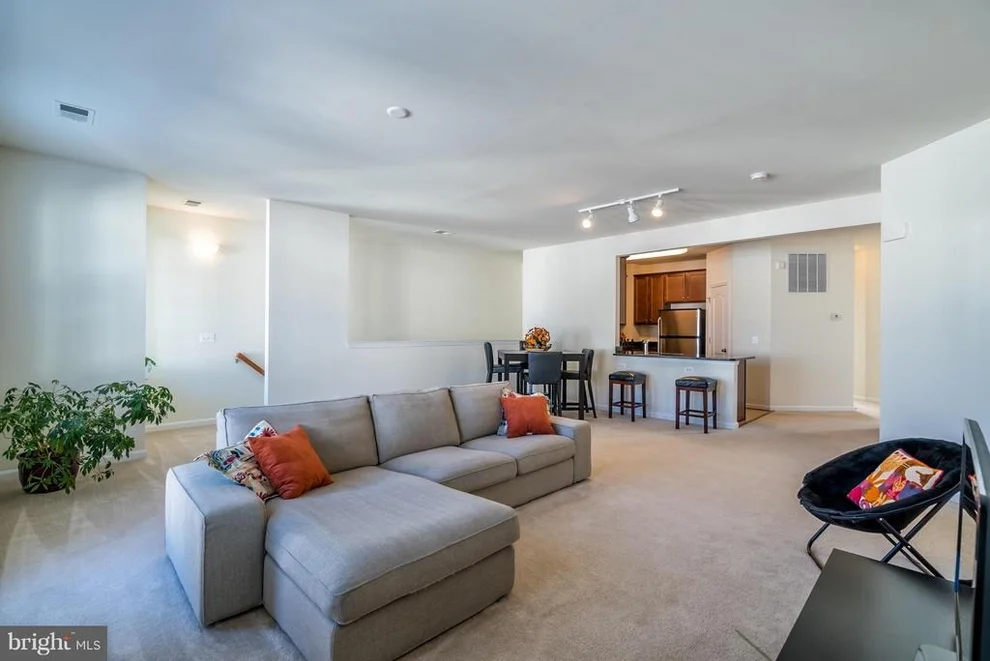 Unit for sale at 24588 BYRNE MEADOW SQUARE, ALDIE, VA 20105