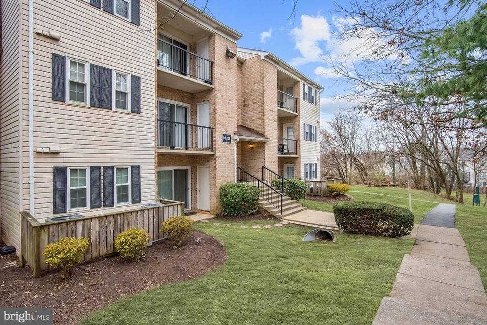 Unit for sale at 18324 STREAMSIDE DRIVE, GAITHERSBURG, MD 20879