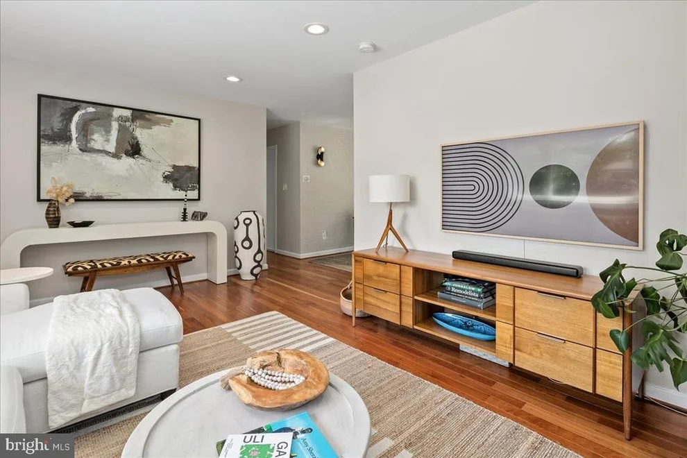 Unit for sale at 2921 KINGSWELL COURT, SILVER SPRING, MD 20902