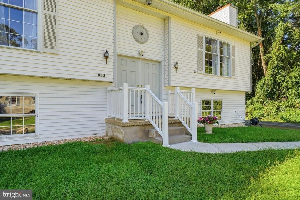 Unit for sale at 913 FAWN AVENUE, PASADENA, MD 21122