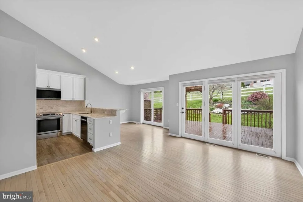Unit for sale at 126 STEEPLECHASE DRIVE, ELVERSON, PA 19520