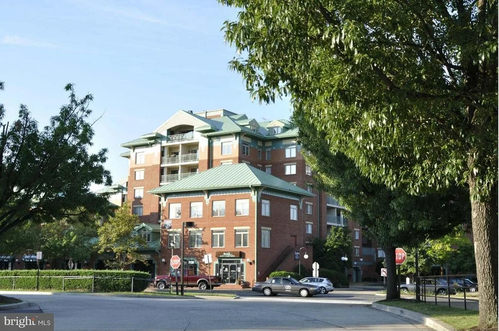 Unit for sale at 545 BRADDOCK ROAD E, ALEXANDRIA, VA 22314