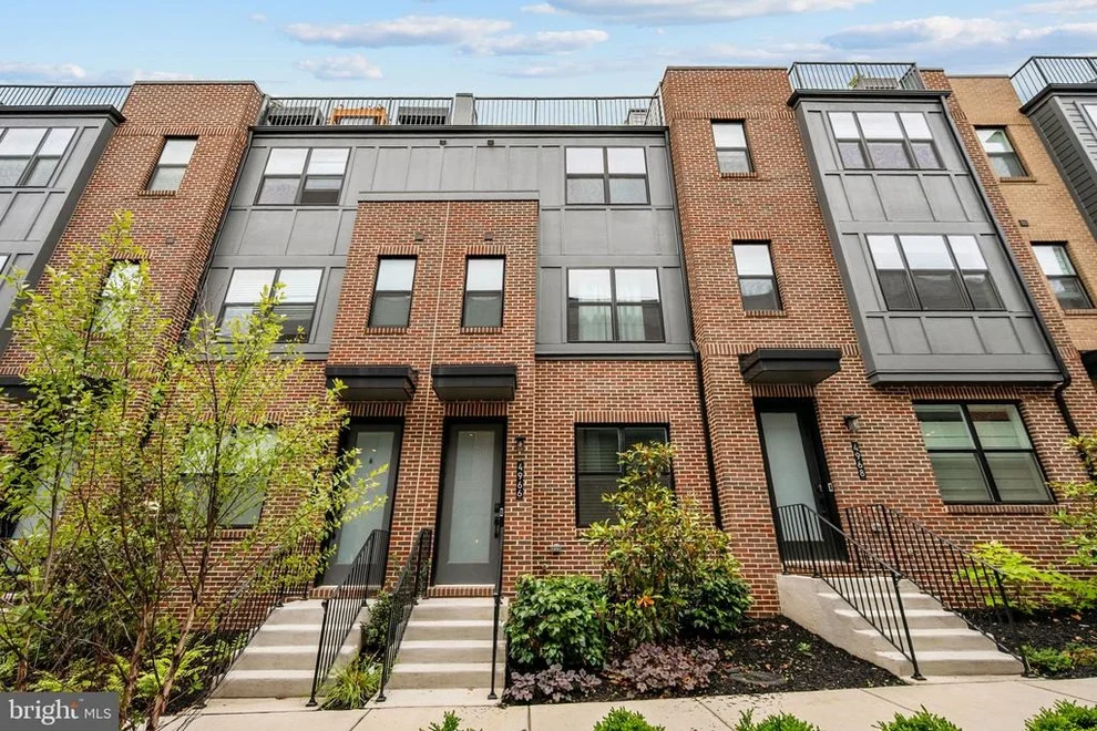 Unit for sale at 4966 LACHLAN MEWS, ALEXANDRIA, VA 22304