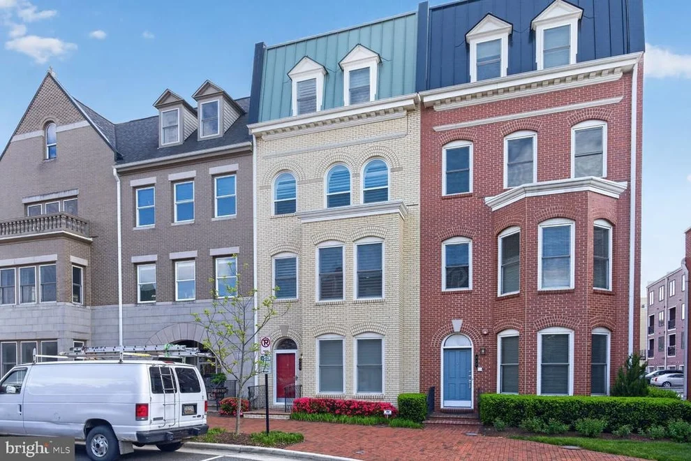 Unit for sale at 619 E CUSTIS AVENUE, ALEXANDRIA, VA 22301