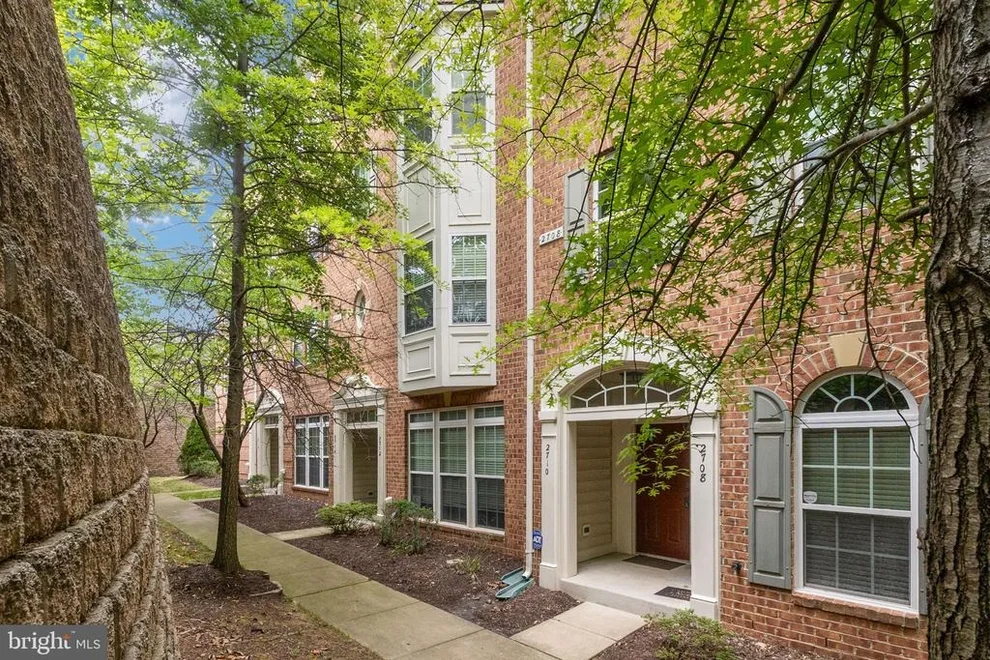 Unit for sale at 2714 SHEFFIELD HILL WAY, WOODBRIDGE, VA 22191