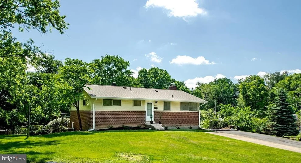 Unit for sale at 4411 ROUNDHILL ROAD, ALEXANDRIA, VA 22310