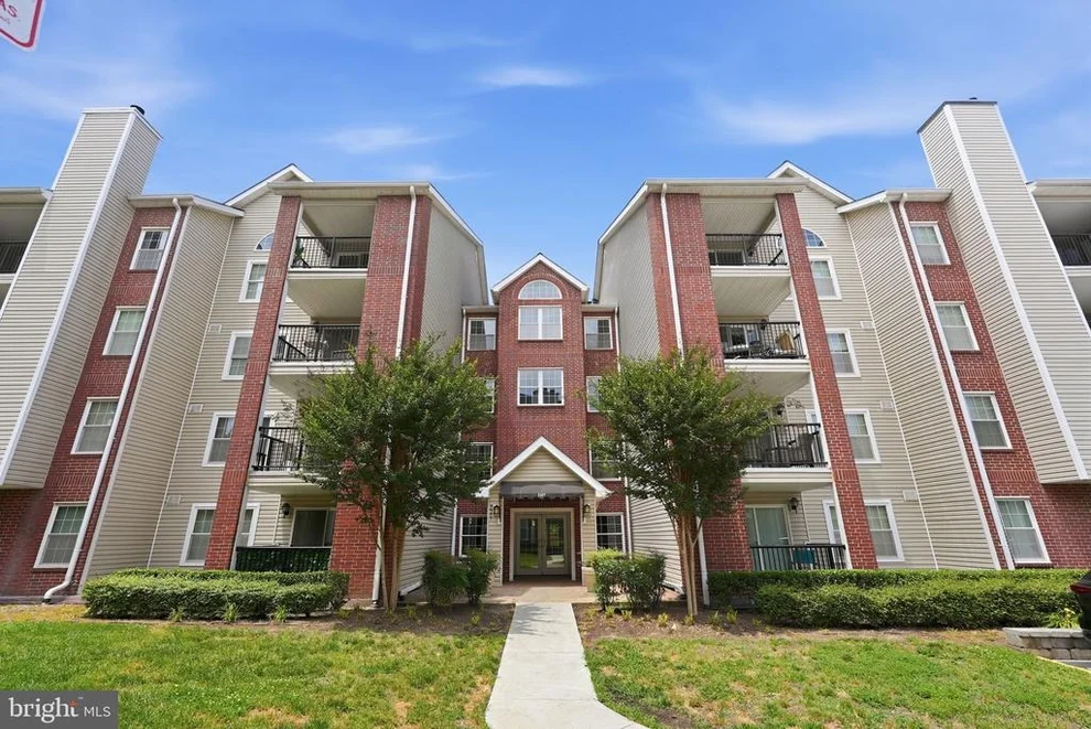 Unit for sale at 3307 WYNDHAM CIRCLE, ALEXANDRIA, VA 22302