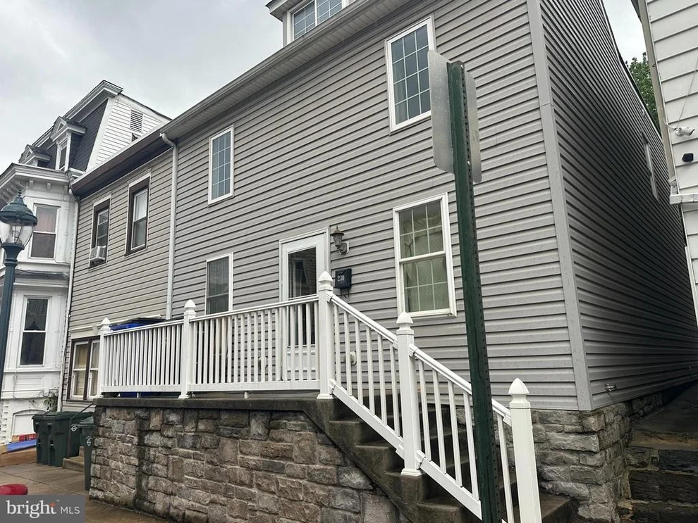 Unit for sale at 231 SUMMIT AVENUE, HAGERSTOWN, MD 21740