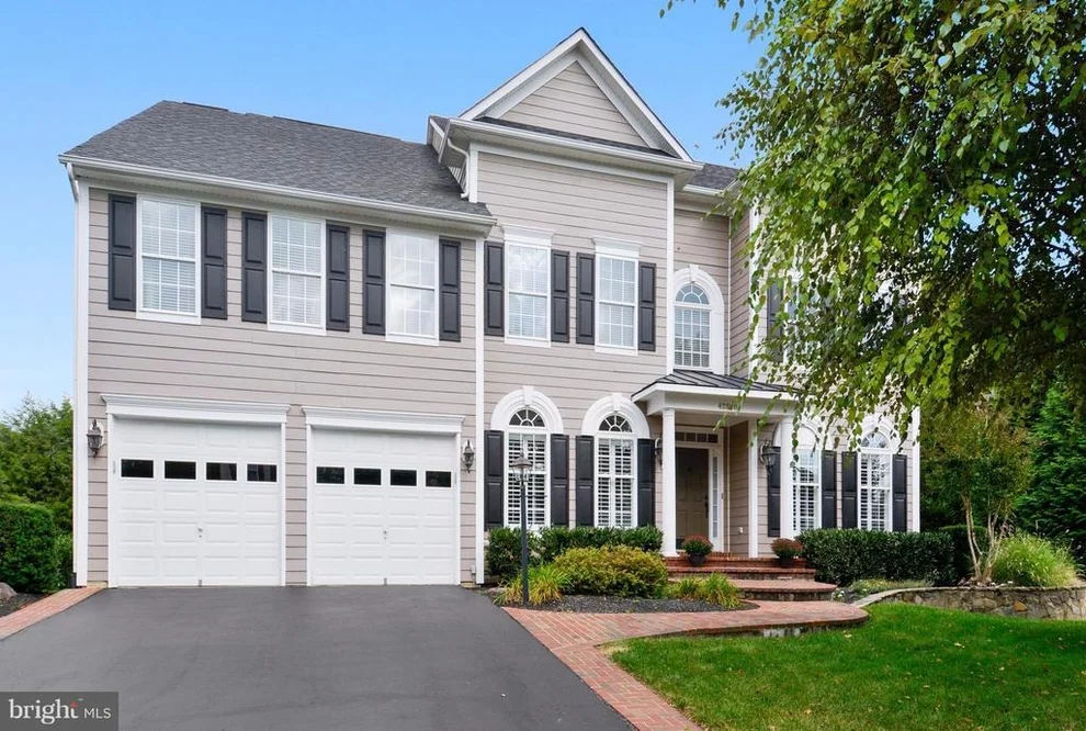 Unit for sale at 42870 GLYNDEBOURNE COURT, BROADLANDS, VA 20148