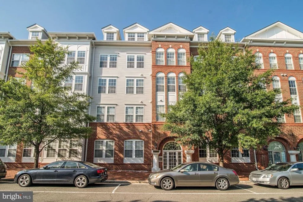 Unit for sale at 4951 BRENMAN PARK DRIVE, ALEXANDRIA, VA 22304