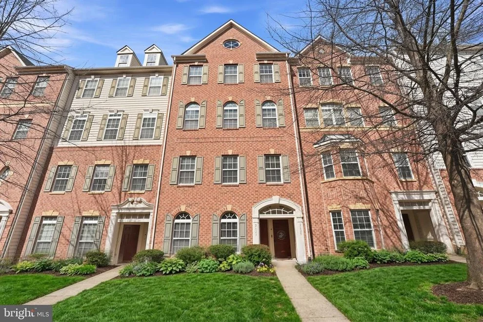Unit for sale at 2623 EASTBOURNE DRIVE, WOODBRIDGE, VA 22191