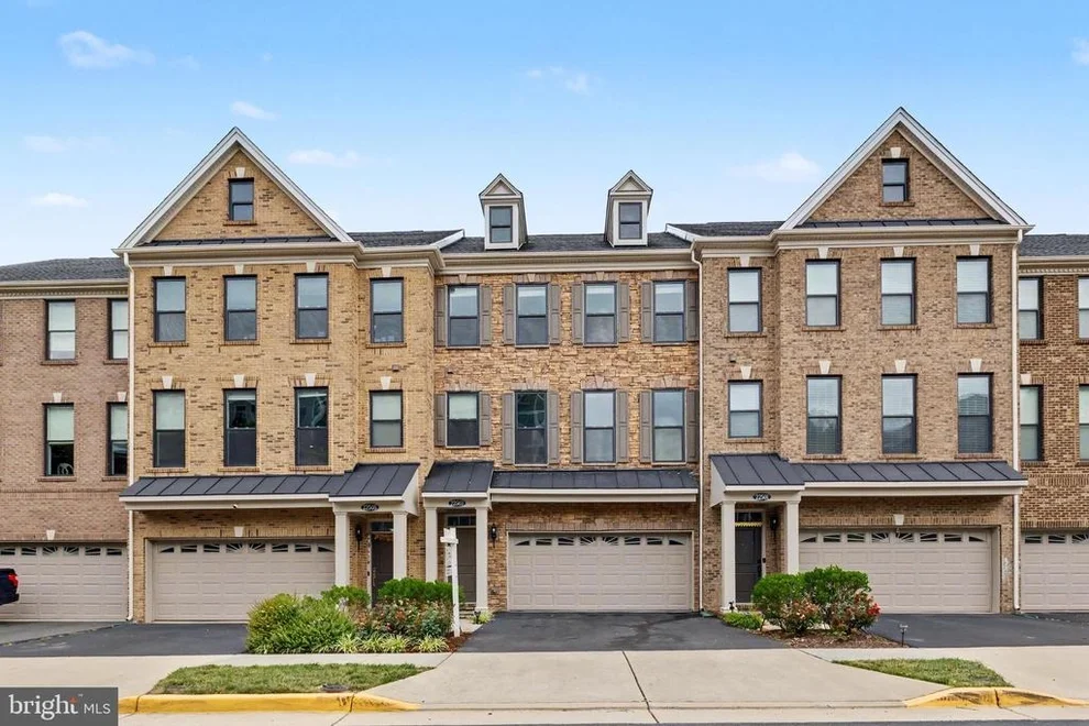 Unit for sale at 22503 WINDSOR LOCKS SQUARE, ASHBURN, VA 20148