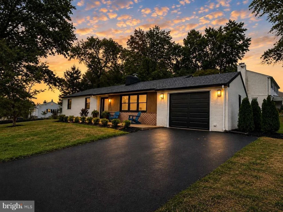 Unit for sale at 800 FALCON LANE, WEST CHESTER, PA 19382