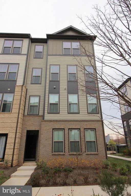 Unit for sale at 45942 RAVEN TERRACE, STERLING, VA 20165