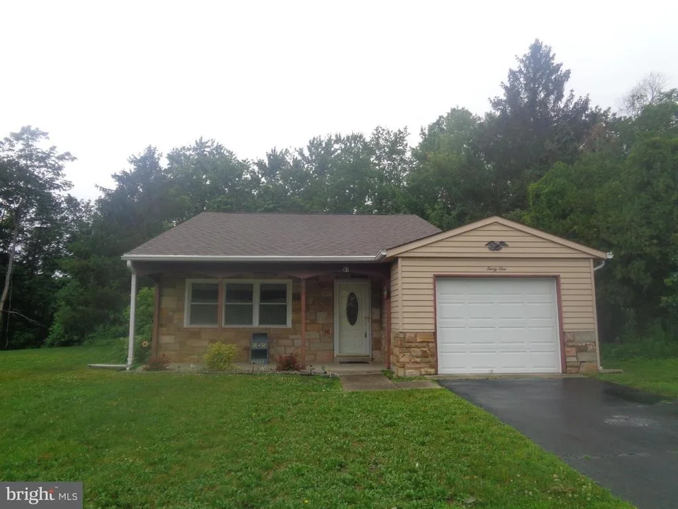 Unit for sale at 31 GRAMERCY PLACE, SOUTHAMPTON, NJ 08088