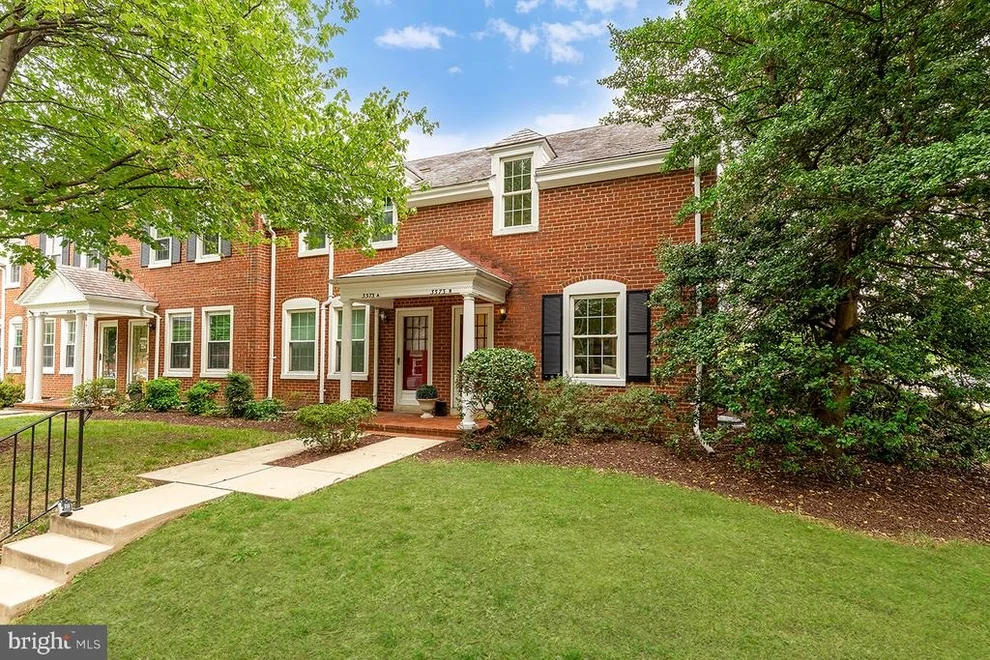 Unit for sale at 3373 S WAKEFIELD STREET, ARLINGTON, VA 22206