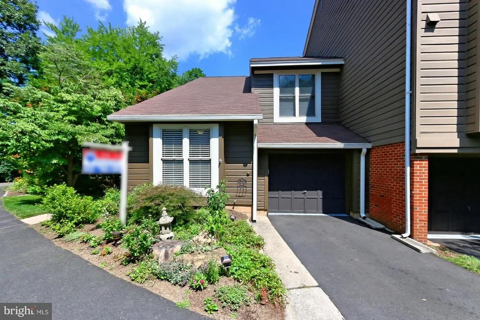 Unit for sale at 11406 FAIRWAY DRIVE, RESTON, VA 20190