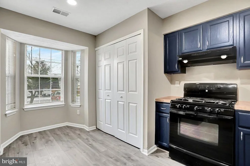 Unit for sale at 20137 DANIELS CIRCLE, HAGERSTOWN, MD 21742