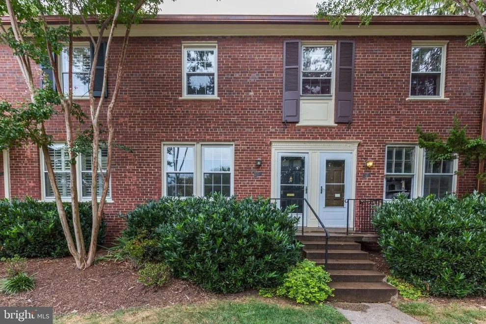 Unit for sale at 1030 S BARTON STREET, ARLINGTON, VA 22204