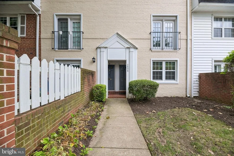 Unit for sale at 2808 S WAKEFIELD STREET, ARLINGTON, VA 22206