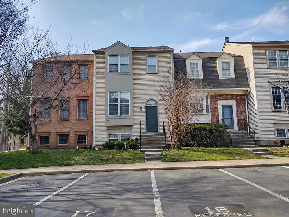 Unit for sale at 3919 PEPPERTREE LANE, SILVER SPRING, MD 20906