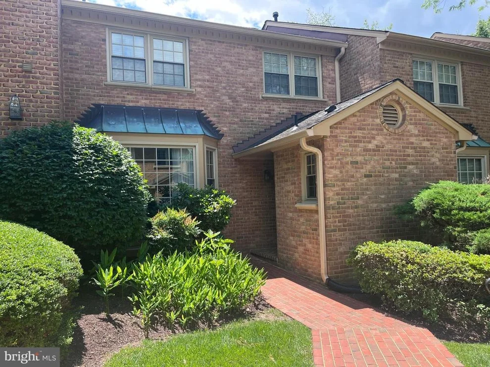 Unit for sale at 7328 AYNSLEY LANE, MCLEAN, VA 22102