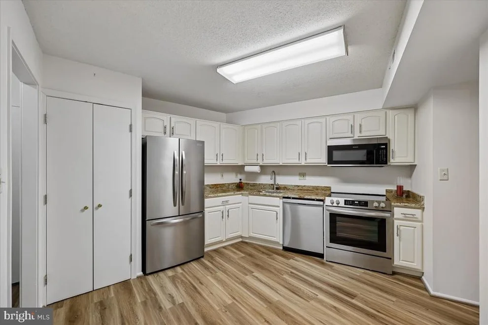3330 North Leisure World Blv