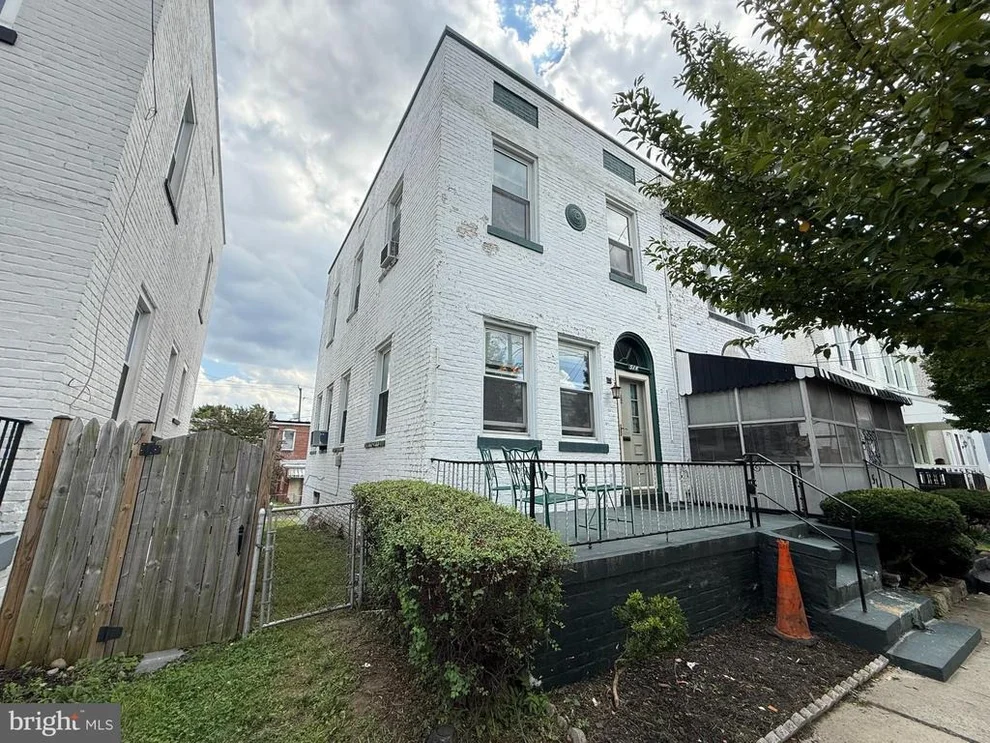 Unit for sale at 514 ROXBORO PLACE NW, WASHINGTON, DC 20011