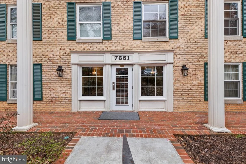 Unit for sale at 7651 TREMAYNE PLACE, MCLEAN, VA 22102