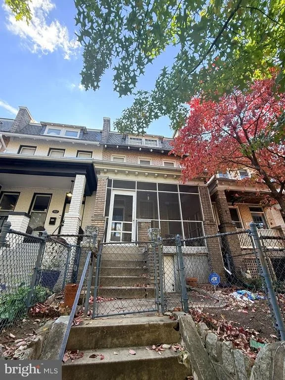 Unit for sale at 1015 E STREET NE, WASHINGTON, DC 20002