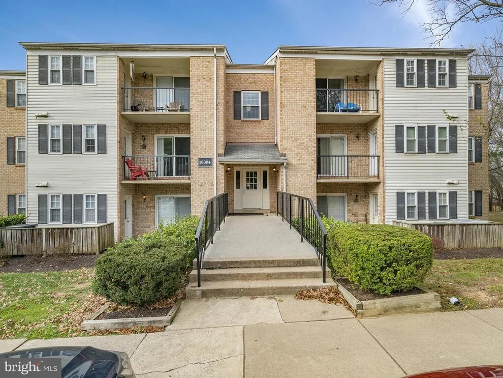 Unit for sale at 18304 STREAMSIDE DRIVE, GAITHERSBURG, MD 20879