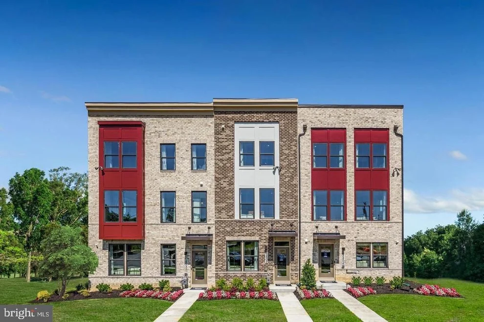 Unit for sale at 2800 ARTS VISTA BOULEVARD, SUITLAND, MD 20746