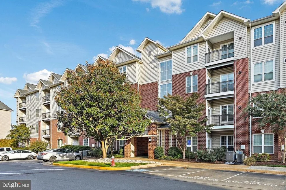 Unit for sale at 1581 SPRING GATE DRIVE, MCLEAN, VA 22102