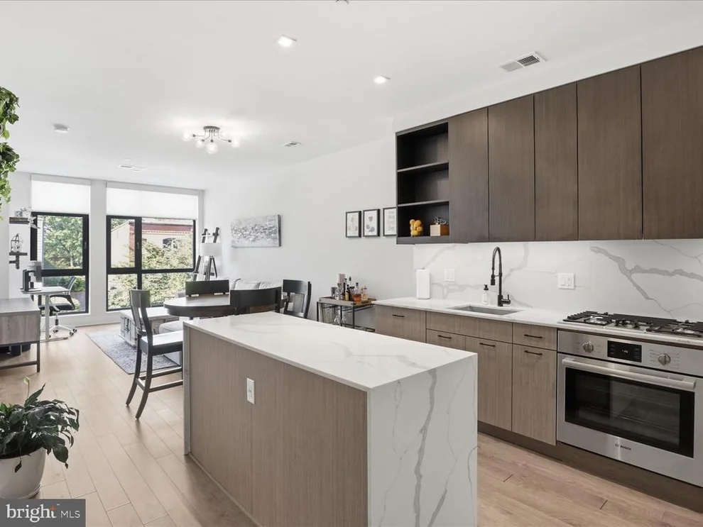 Unit for sale at 900 11TH STREET SE, WASHINGTON, DC 20003