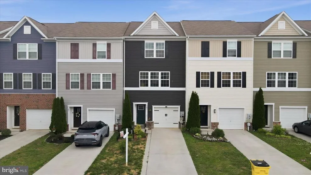 Unit for sale at 185 MAGELLAN DRIVE, MARTINSBURG, WV 25404