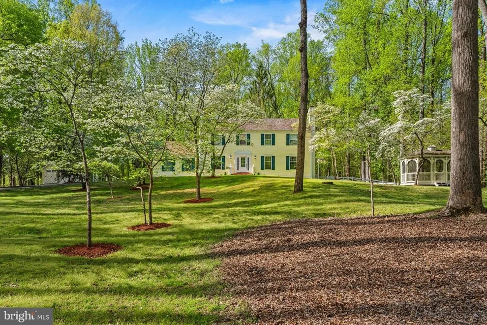 Unit for sale at 9201 POTOMAC WOODS LANE, GREAT FALLS, VA 22066