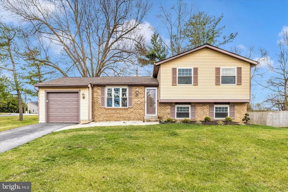 Unit for sale at 9429 HIGHLANDER COURT, WALKERSVILLE, MD 21793