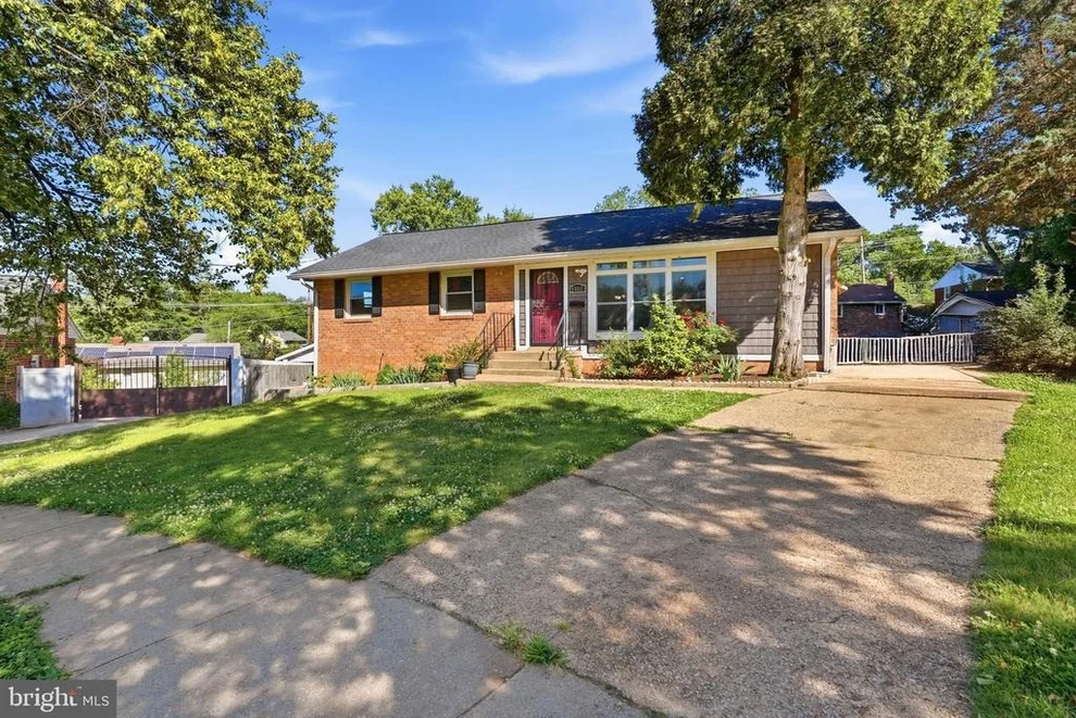 Unit for sale at 5900 WESTBROOK TERRACE, HYATTSVILLE, MD 20784