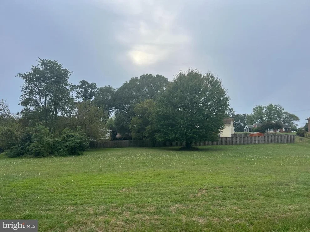 Unit for sale at 17640 WASHINGTON STREET, DUMFRIES, VA 22026
