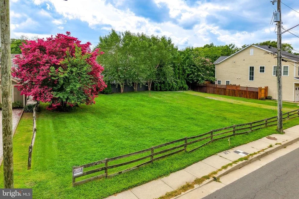 Unit for sale at 234 FRONT STREET, LEWES, DE 19958