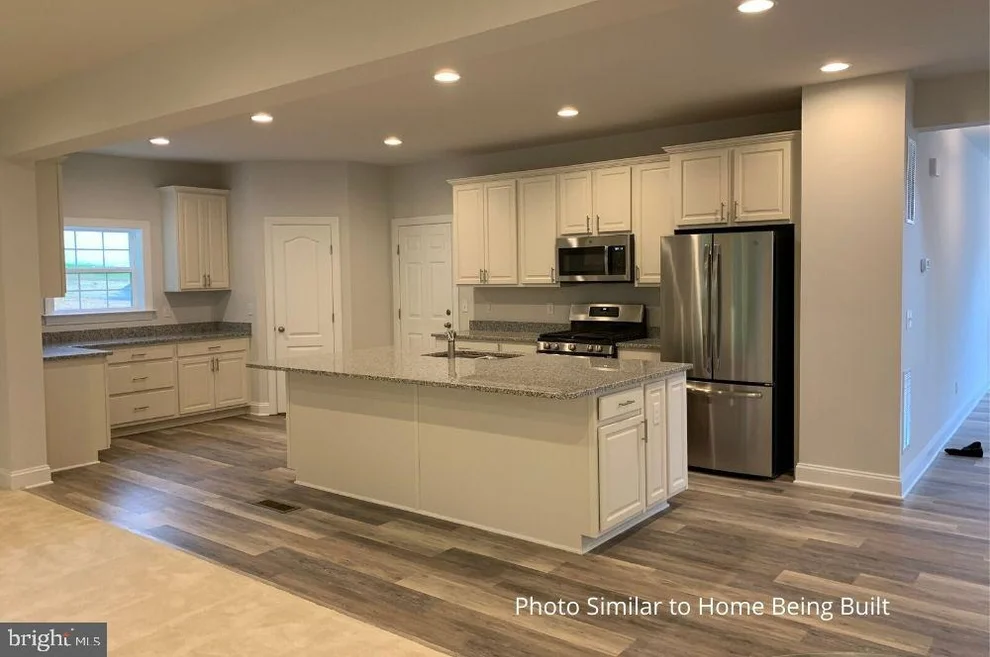Unit for sale at 19119 MOCKINGBIRD HEIGHTS ROAD, TRIANGLE, VA 22172