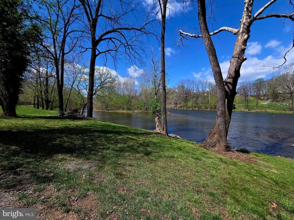 Unit for sale at 4967 GROVE HILL RIVER ROAD, SHENANDOAH, VA 22849