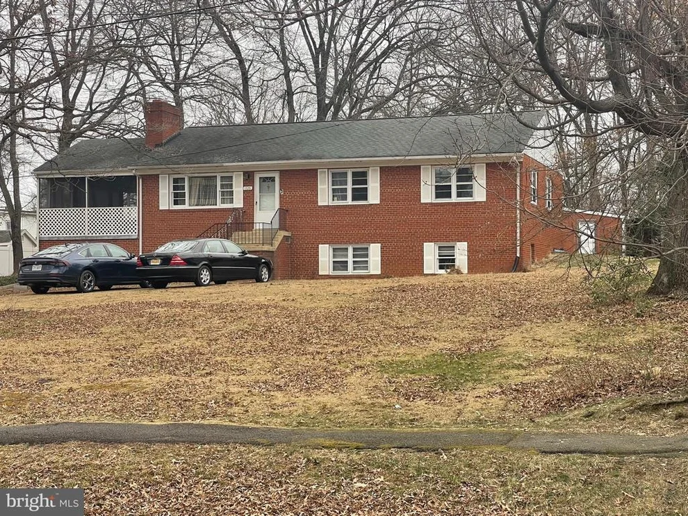 Unit for sale at 1725 CREEK CROSSING ROAD, VIENNA, VA 22182