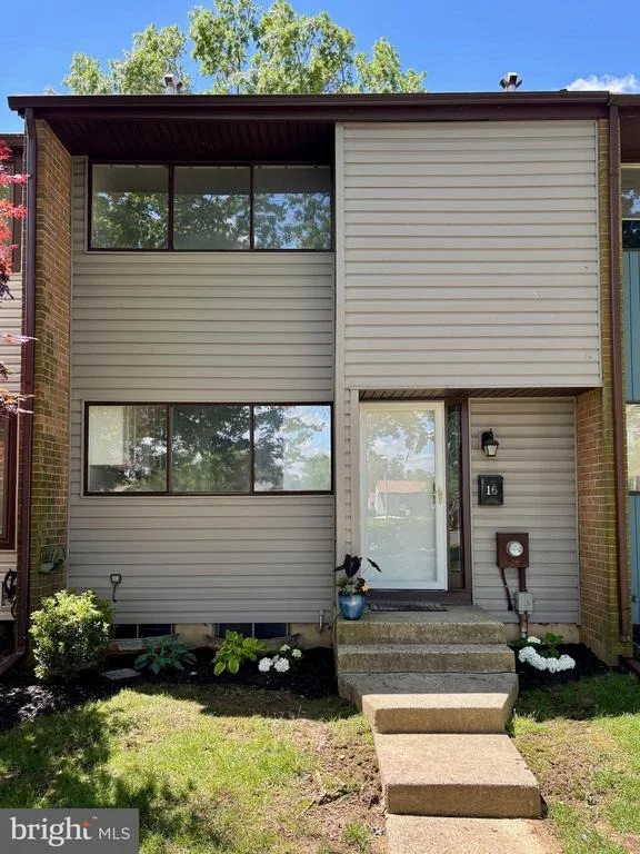 Unit for sale at 16 TWIN RIVERS DRIVE N, EAST WINDSOR, NJ 08520