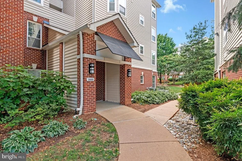 Unit for sale at 1600 SPRING GATE DRIVE, MCLEAN, VA 22102