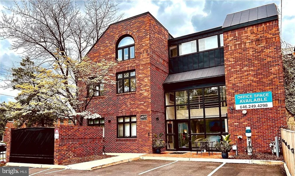 Unit for sale at 403 N HENRY STREET N, ALEXANDRIA, VA 22314
