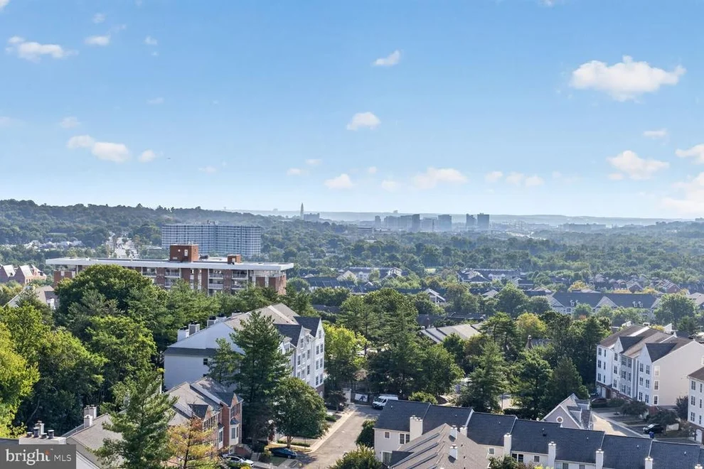Unit for sale at 250 S REYNOLDS STREET S, ALEXANDRIA, VA 22304