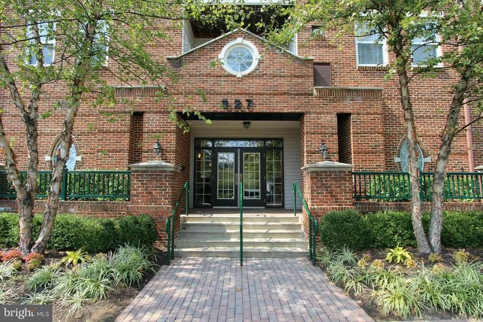 Unit for sale at 327 KING FARM BOULEVARD, ROCKVILLE, MD 20850