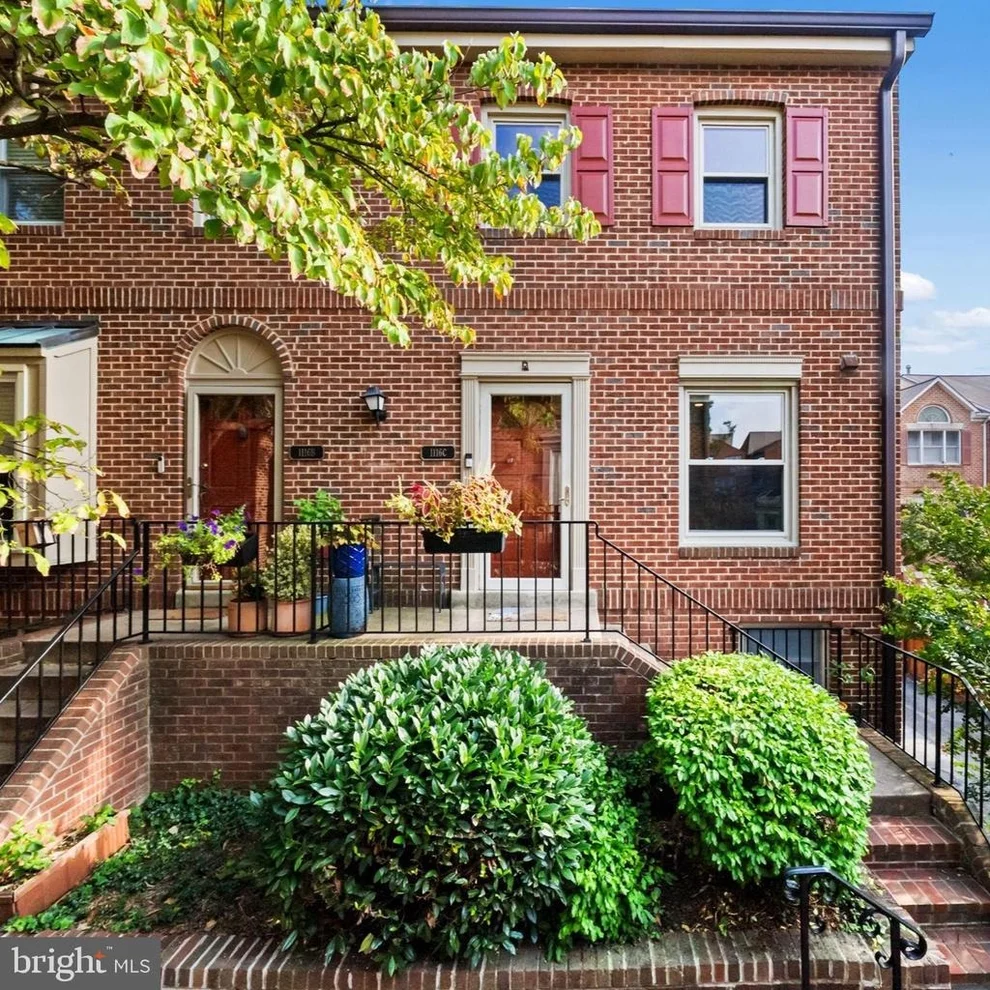 Unit for sale at 1116 N TAYLOR STREET, ARLINGTON, VA 22201
